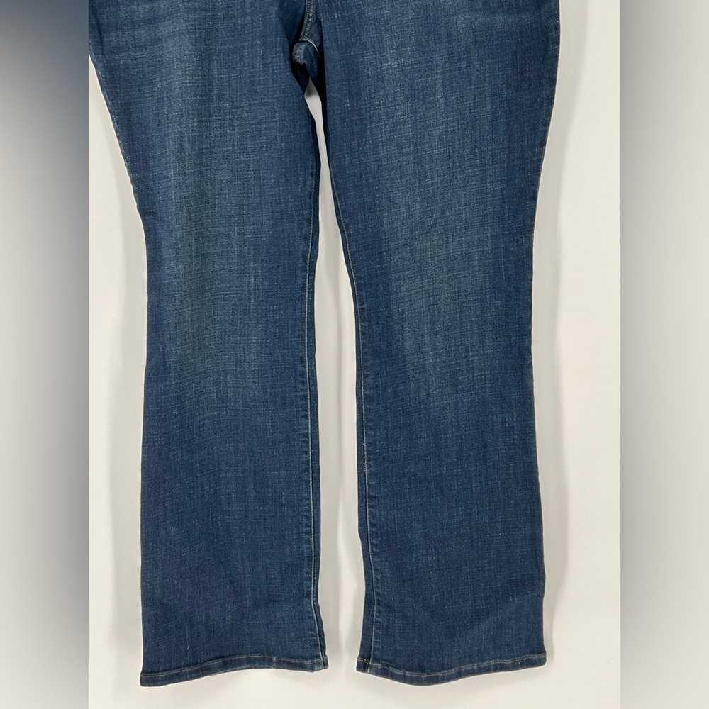 LEE RENEGADE FLEX MOTION REGULAR FIT MIDRISE BOOTCUT DARK BLUE JEANS - Picture 4 of 14